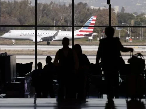 U.S. to Cancel 10% of Flights Across 40 Airports as Government Shutdown Continues