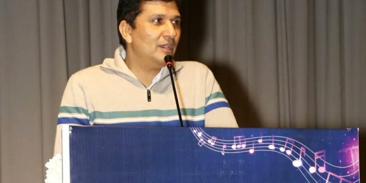 Shocking expose of Bihar, BJP leaders who voted in Delhi also cast votes in Bihar: Saurabh Bharadwaj