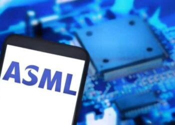 China secretly builds ASML-like EUV chip