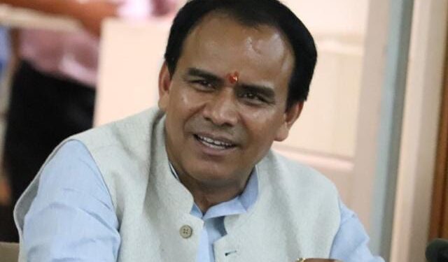 Teachers will now directly participate in the Government Teachers Association Elections: Dr. Dhan Singh Rawat