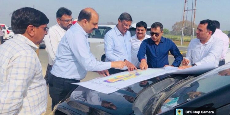 Add. Chief Secretary inspects Raya Urban Centre and Heritage City Projects in Mathura
