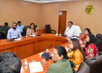 Minister A.K. Sharma Reviews Preparations for Swachh Survekshan 2025–26