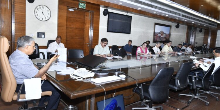 Meeting of PMAY Monitoring Committee Held Under the Chairmanship of the Chief Secretary