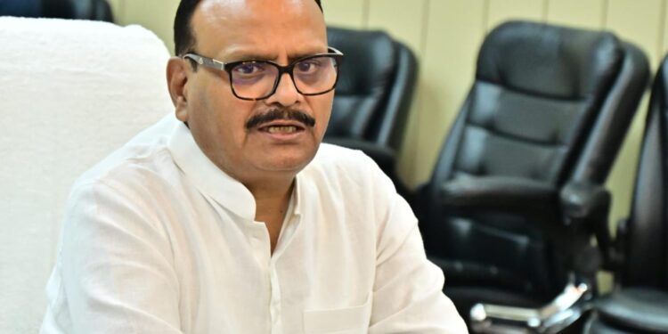 Health Department Alert to Tackle Heatwave and Extreme Heat: Brajesh Pathak