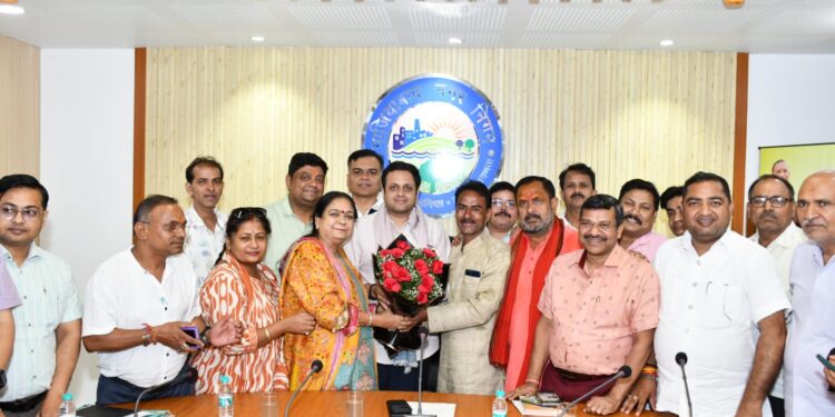 Ghaziabad Residents to Benefit as Purvanchal Bhawan Set to Begin Operations