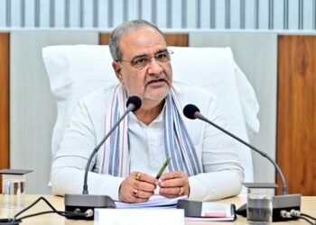 Minister Bhupendra Chaudhary Emphasizes Delivering Benefits of MSME Schemes to the Last Person