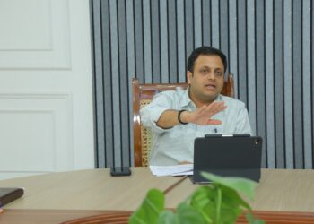 Joint Action By All Concerned Departments is Essential To Make Roads Dust-Free: DM