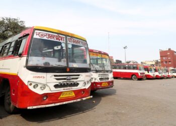 Live Tracking of Uttar Pradesh Transport Corporation Buses Making Passenger Travel Safer