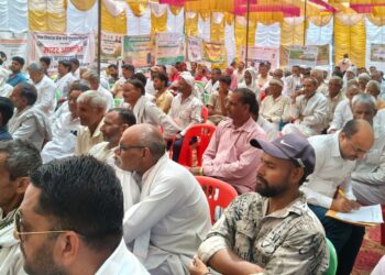 Natural Farming Workshop Held in Jewar Under the “Save Farms Campaign”