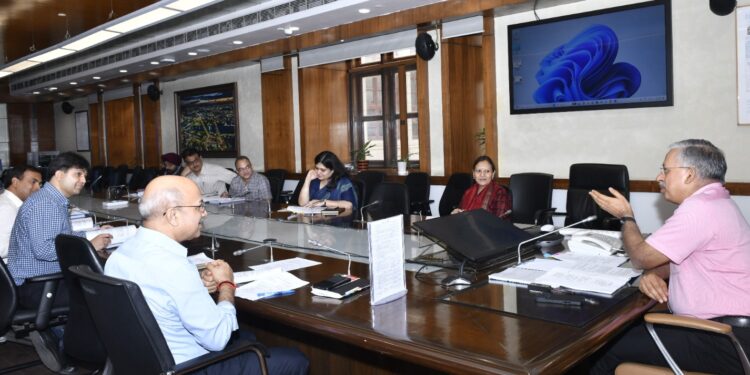 Empowered Committee Meeting Held Under Fast Track Investment Promotion Policy-2020 Chaired by Chief Secretary