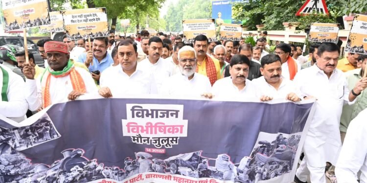People from Sindhi and Punjabi Communities Honoured on Partition Horrors Remembrance Day