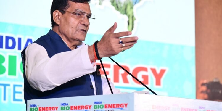 UP Leads the Country in PM Surya Ghar, CBG Production and Record Power Supply: Energy Minister