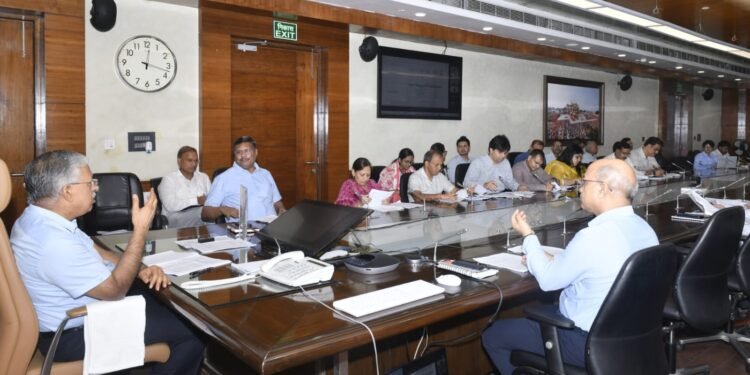 Uttar Pradesh HLEC Approves 8 Industrial Projects Worth ₹4,104.82 Crore