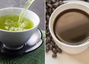 Black coffee vs green tea