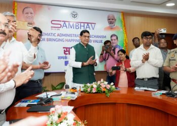 Minister A.K. Sharma Hears Public Grievances on Sambhav Portal, Directs Officials for Time-Bound Resolution