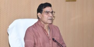 Explore Investment and Value Addition Opportunities In the Energy Sector, Remove Technical Barriers: Minister A.K. Sharma